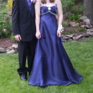 Alyce Paris purple strapless prom dress